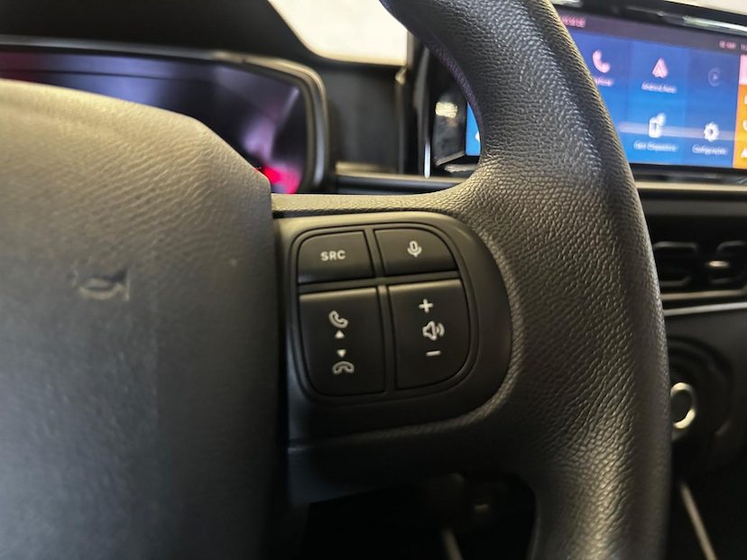 Foto do veículo CITROËN C3  LIVE PACK 1.0 MT 2024 16.593 KM 69.900,00