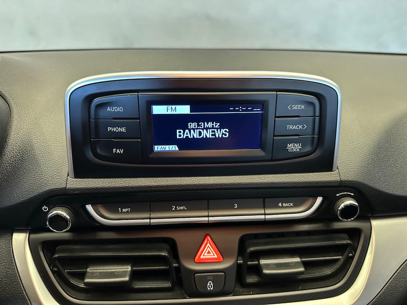 Foto do veículo HYUNDAI HB20  1.0 MT SENSE 2024 15.911 KM 72.900,00