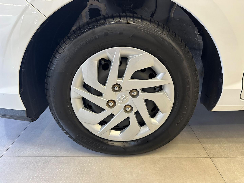 Foto do veículo HYUNDAI HB20  1.0 MT SENSE 2024 15.911 KM 72.900,00