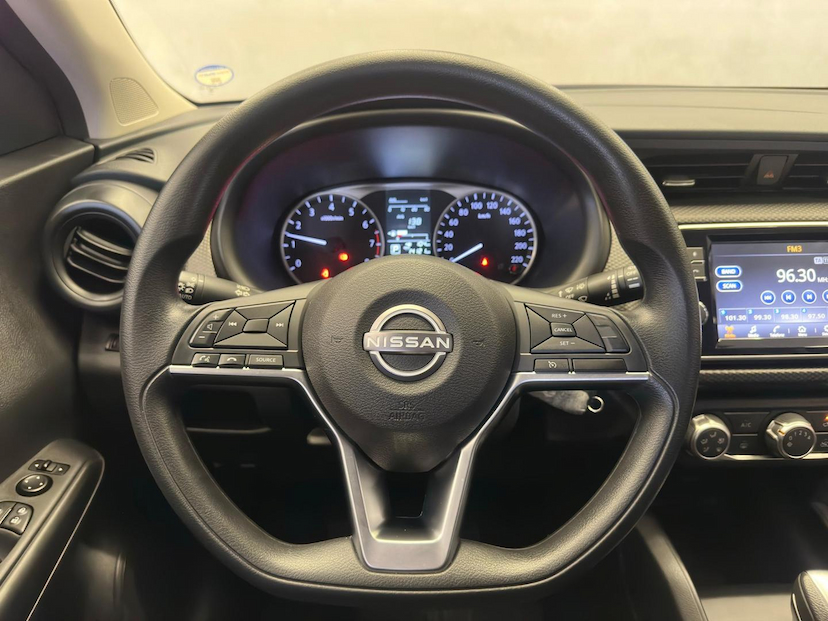 Foto do veículo NISSAN KICKS  SENSE CVT 2024 14.118 KM 105.900,00