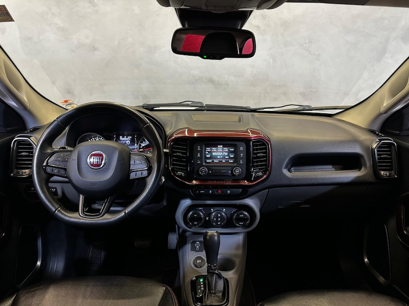 Foto do veículo FIAT TORO  FREEDOM AT 2018 82.964 KM 85.900,00