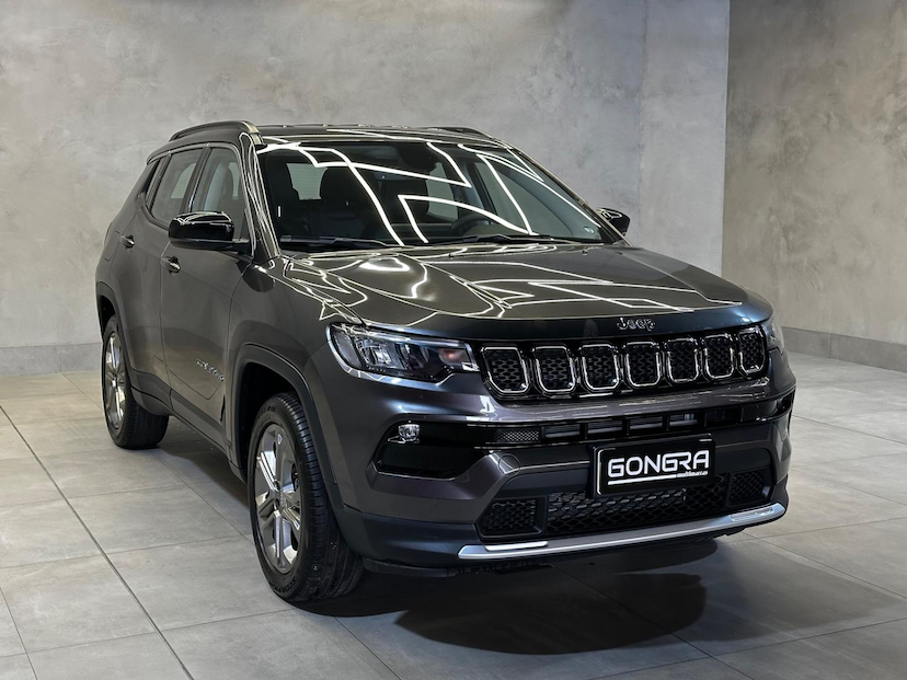 Foto do veículo JEEP COMPASS  LONG TF 2023 22.963 KM 140.900,00