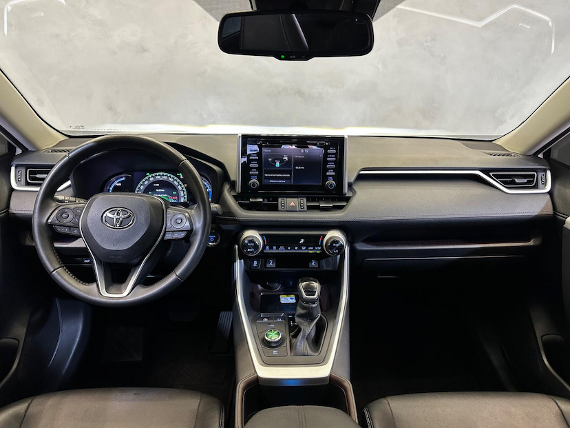 Foto do veículo TOYOTA RAV4  2.5L AWD SX HYBRID 2022 33.500 KM 239.900,00