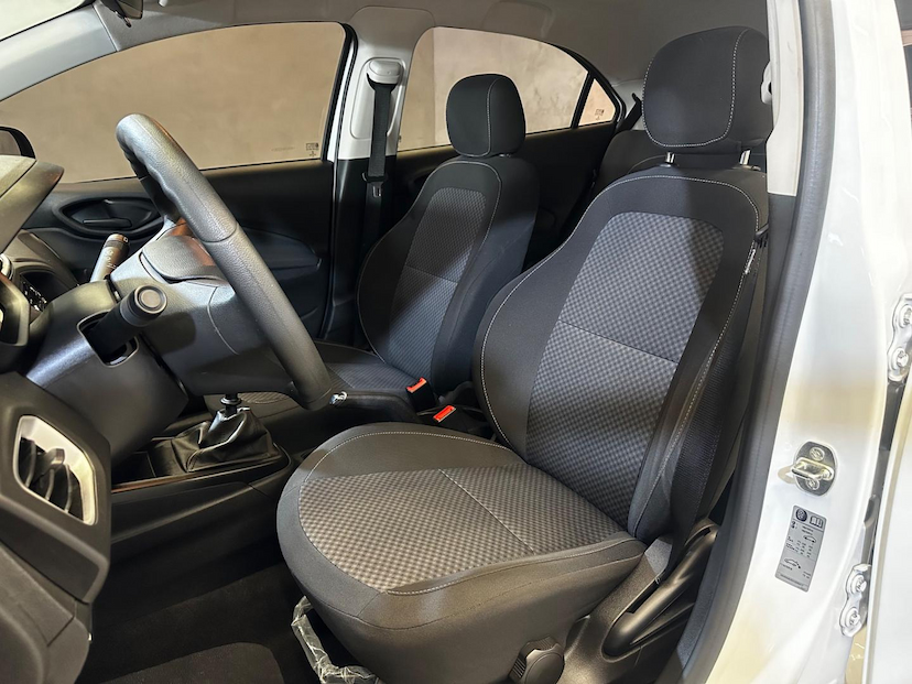 Foto do veículo CHEVROLET ONIX  1.0 LT 8V FLEX 4P MANUAL 2017 53.747 KM 55.900,00