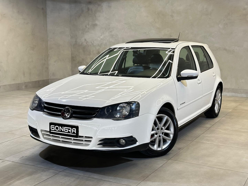 Foto do veículo VOLKSWAGEN GOLF  1.6 SPORTLINE 8V FLEX 4P MANUAL 2014 129.519 KM 66.900,00