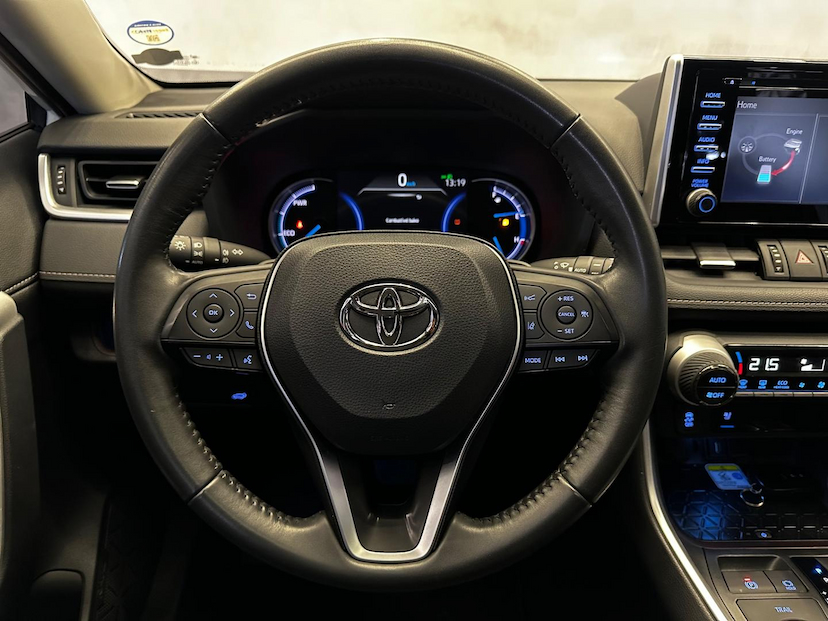 Foto do veículo TOYOTA RAV4  2.5 SX CONNECT 4X4 AUT. (HÍBRIDO) 2021 27.745 KM 219.900,00