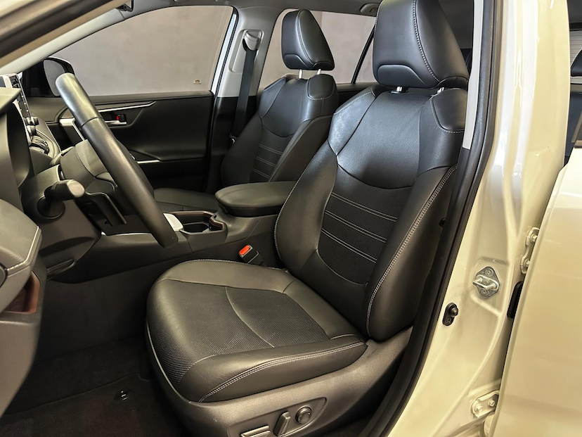 Foto do veículo TOYOTA RAV4  2.5 SX CONNECT 4X4 AUT. (HÍBRIDO) 2021 27.745 KM 219.900,00