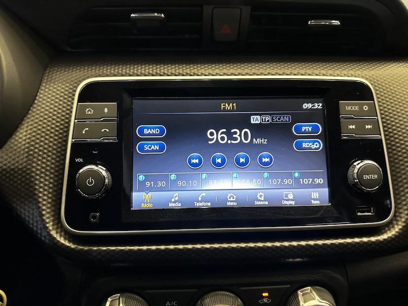 Foto do veículo NISSAN KICKS  SENSE CVT 2024 15.433 KM 109.900,00