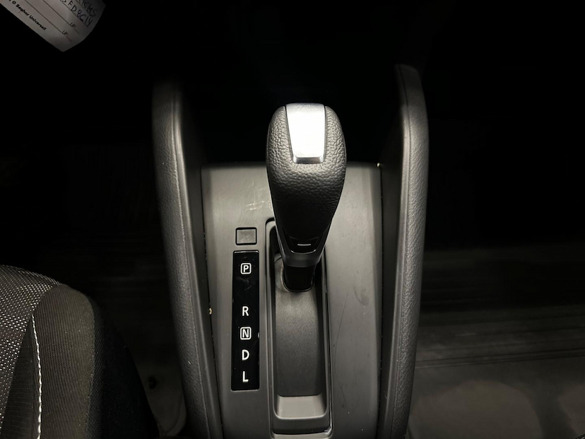 Foto do veículo NISSAN KICKS  SENSE CVT 2024 15.433 KM 109.900,00
