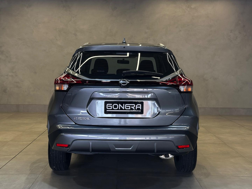 Foto do veículo NISSAN KICKS  SENSE CVT 2024 15.433 KM 109.900,00