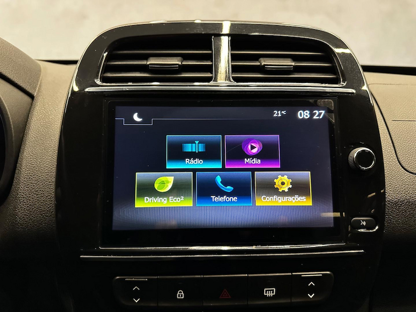 Foto do veículo RENAULT KWID  OUTSIDER 1.0 2023 51.758 KM 58.900,00