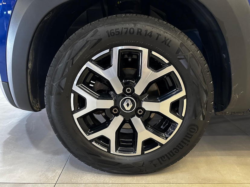 Foto do veículo RENAULT KWID  OUTSIDER 1.0 2023 51.758 KM 58.900,00
