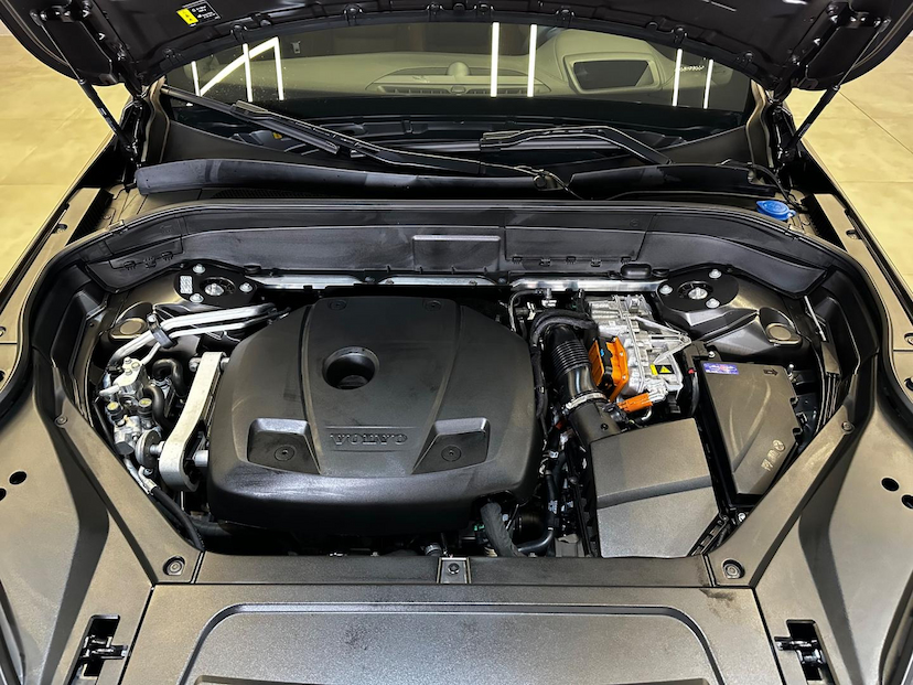 Foto do veículo VOLVO XC90  T8 RECHARGE ULTIMATE AWD GEARTRONIC 2024 6.244 KM 514.900,00