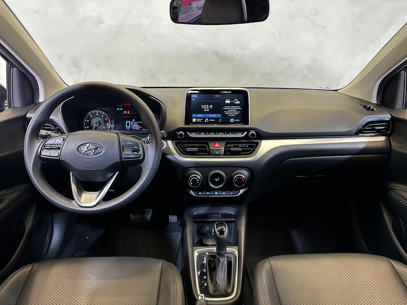 Foto do veículo HYUNDAI HB20  16A VISION 2020 21.453 KM 78.900,00