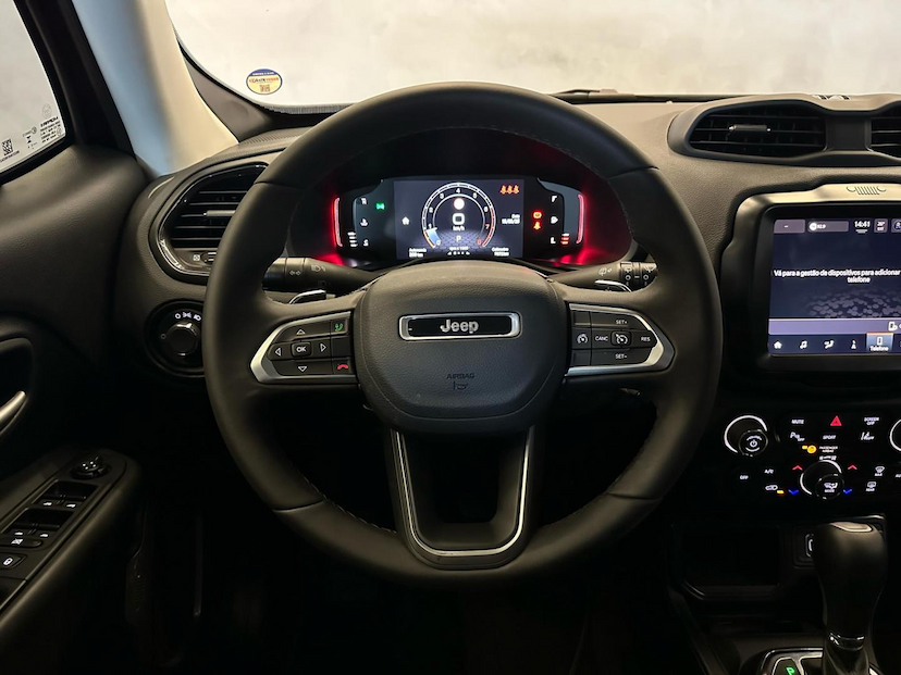 Foto do veículo JEEP RENEGADE  LGTD T270 2024 17.476 KM 122.900,00