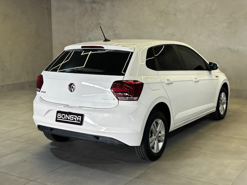 Foto do veículo VOLKSWAGEN POLO  COMFORT 200 TSI 1.0 FLEX 12V AUT 2022 18.680 KM 87.900,00