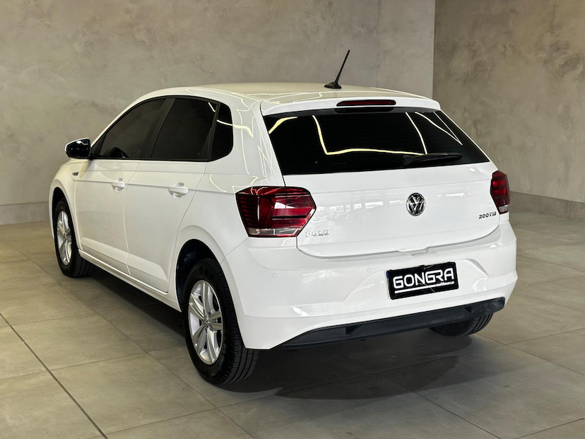 Foto do veículo VOLKSWAGEN POLO  COMFORT 200 TSI 1.0 FLEX 12V AUT 2022 18.680 KM 87.900,00