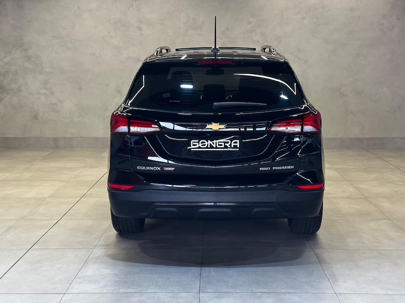 Foto do veículo CHEVROLET EQUINOX  PREMIER 2024 9.500 KM 189.900,00
