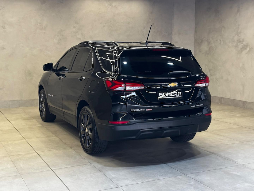Foto do veículo CHEVROLET EQUINOX  PREMIER 2024 9.500 KM 189.900,00