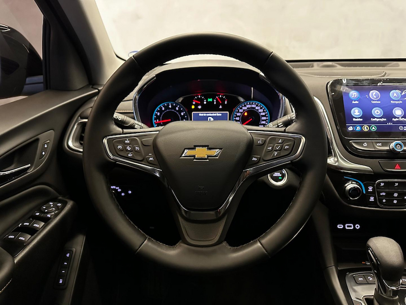 Foto do veículo CHEVROLET EQUINOX  PREMIER 2024 9.500 KM 189.900,00