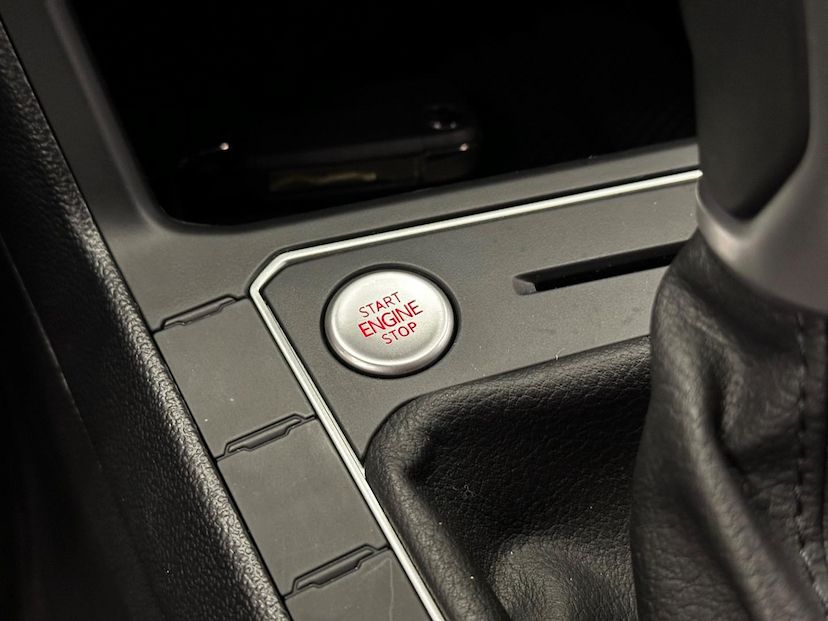 Foto do veículo VOLKSWAGEN VIRTUS  1.0 200 TSI HIGHLINE AUTOMÁTICO 2024 7.119 KM 124.900,00
