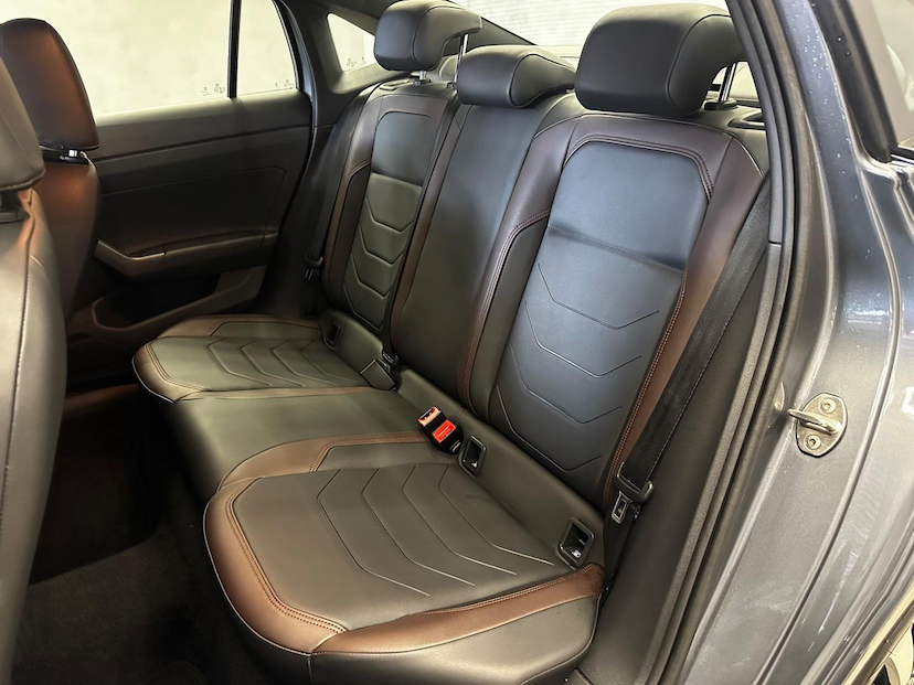 Foto do veículo VOLKSWAGEN VIRTUS  1.0 200 TSI HIGHLINE AUTOMÁTICO 2024 7.119 KM 124.900,00