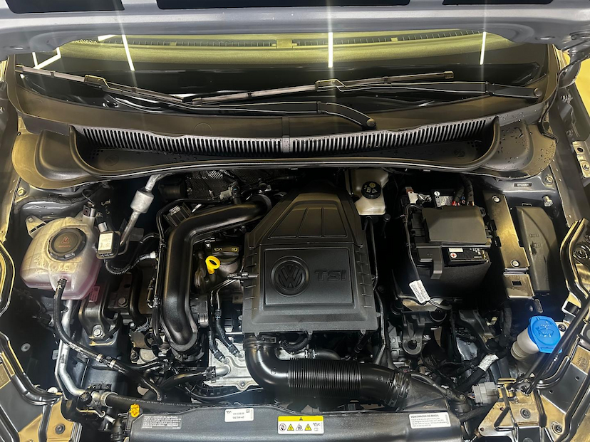 Foto do veículo VOLKSWAGEN VIRTUS  1.0 200 TSI HIGHLINE AUTOMÁTICO 2024 7.119 KM 124.900,00