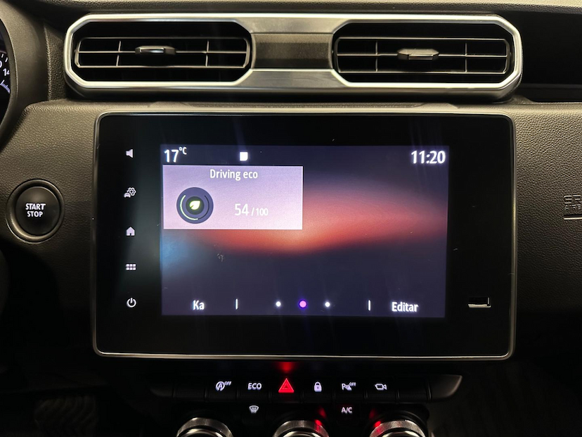 Foto do veículo RENAULT DUSTER  ICONIC 1.6 CVT FLEX 2022 15.632 KM 94.900,00