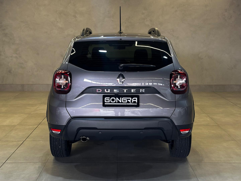 Foto do veículo RENAULT DUSTER  ICONIC 1.6 CVT FLEX 2022 15.632 KM 94.900,00