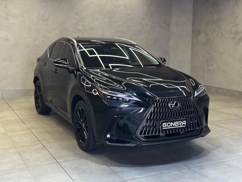 Foto do veículo LEXUS NX 350H NX-350H LUXURY 2024 19.127 KM 329.900,00