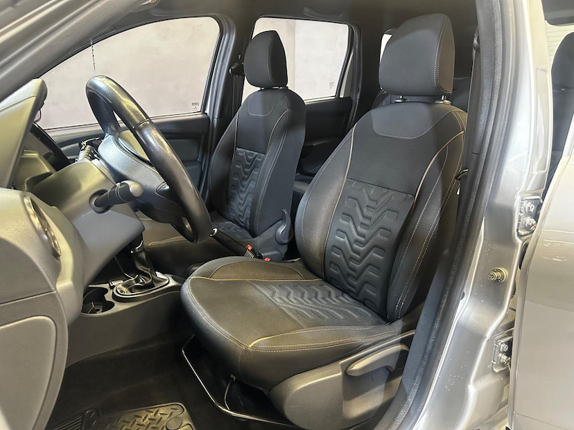 Foto do veículo RENAULT DUSTER  16 D CVT 2020 82.408 KM 76.900,00
