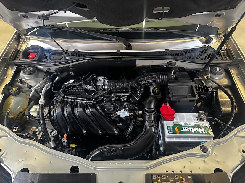 Foto do veículo RENAULT DUSTER  16 D CVT 2020 82.408 KM 76.900,00
