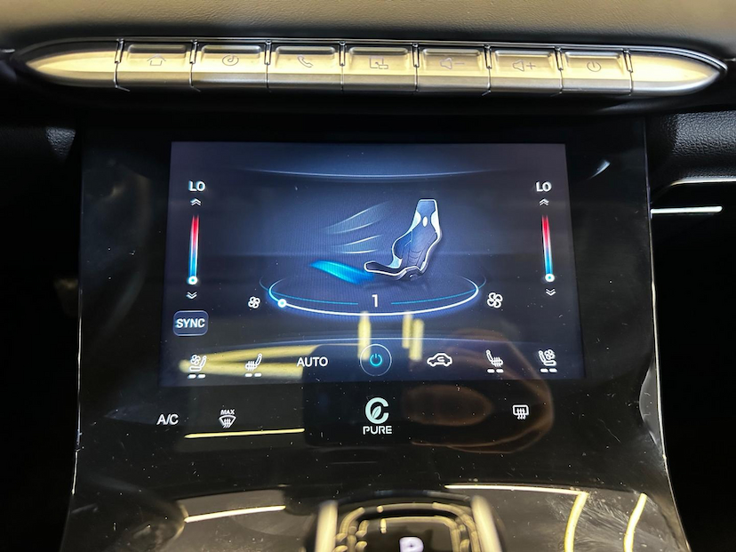 Foto do veículo CAOA CHERY TIGGO 8  PHEV 1.5T 2024 28.517 KM 219.900,00
