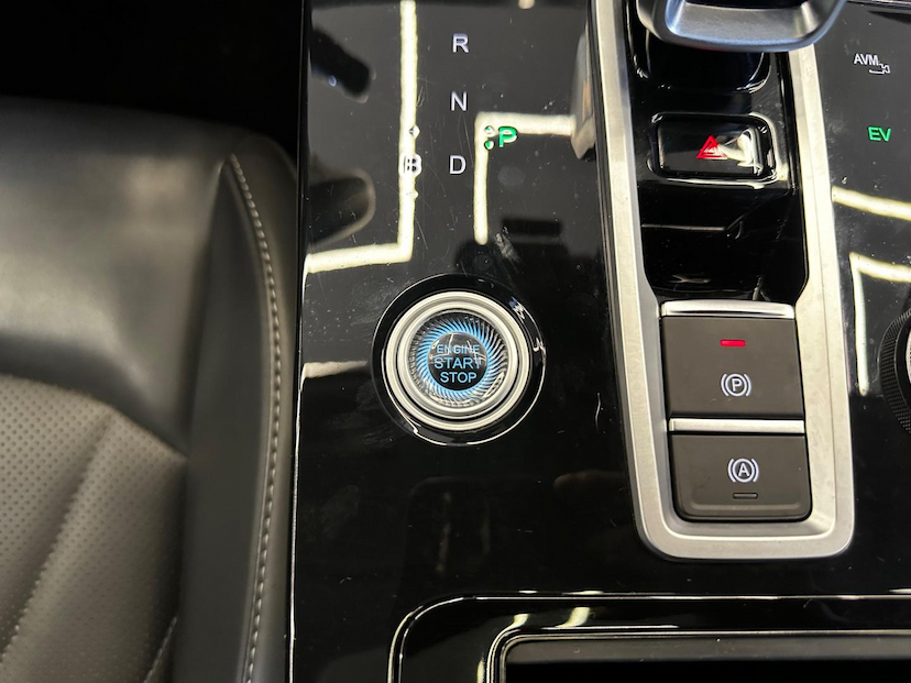 Foto do veículo CAOA CHERY TIGGO 8  PHEV 1.5T 2024 28.517 KM 219.900,00