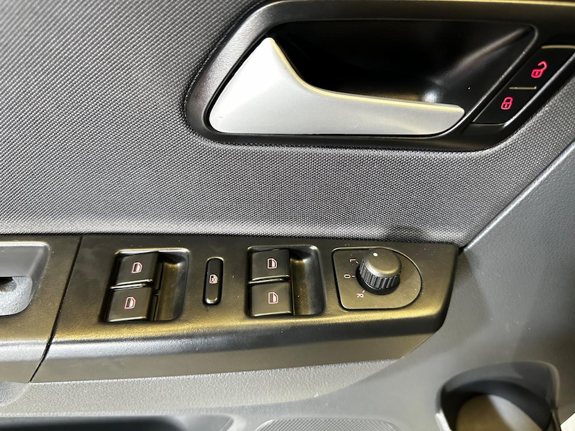 Foto do veículo VOLKSWAGEN FOX NOVO  CL MB 2016 81.718 KM 54.900,00