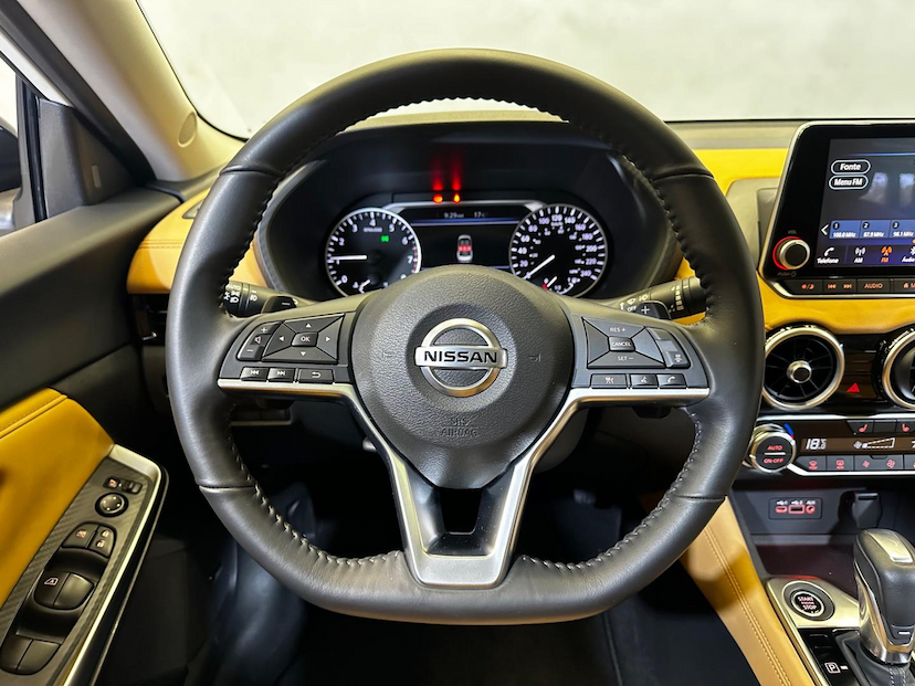 Foto do veículo NISSAN SENTRA  2.0 EXCLUSIVE CVT 2024 3.700 KM 159.900,00