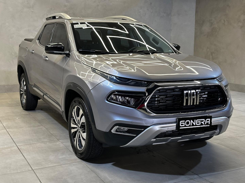 Foto do veículo FIAT TORO  VOLC AT9 4X4 2024 25.424 KM 159.900,00