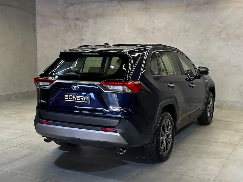 Foto do veículo TOYOTA RAV4 H 25L SX4WD 2024 2.465 KM 305.900,00