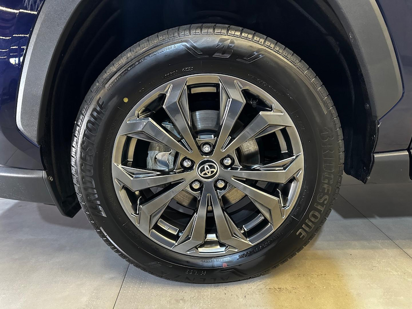 Foto do veículo TOYOTA RAV4 H 25L SX4WD 2024 2.465 KM 305.900,00