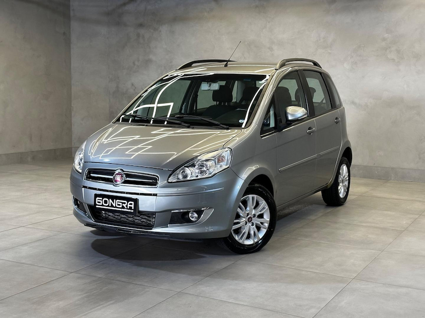 Foto do veículo FIAT IDEA  ATTRACTIVE 1.4 2015 51.900 KM 49.900,00