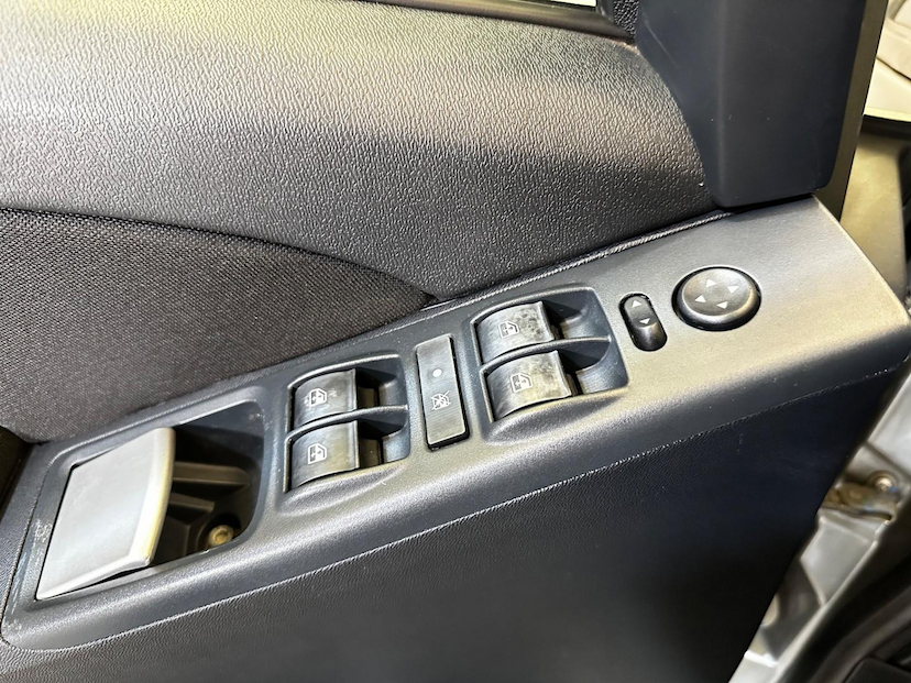 Foto do veículo FIAT IDEA  ATTRACTIVE 1.4 2015 51.900 KM 49.900,00