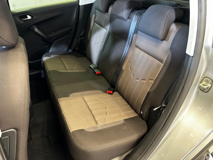 Foto do veículo PEUGEOT 2008  GRIFFE 1.6 FLEX 16V 5P AUT 2019 78.544 KM 69.900,00