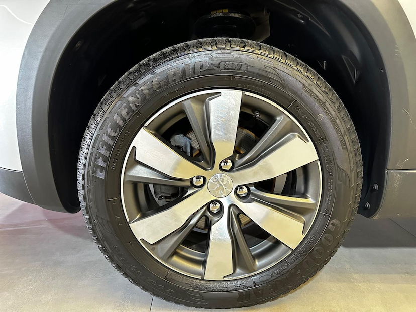 Foto do veículo PEUGEOT 2008  GRIFFE 1.6 FLEX 16V 5P AUT 2019 78.544 KM 69.900,00