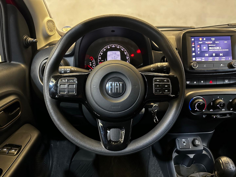Foto do veículo FIAT MOBI  TREKKING 1.0 MT 2023 18.080 KM 62.900,00