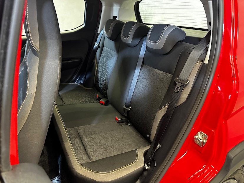 Foto do veículo FIAT MOBI  TREKKING 1.0 MT 2023 18.080 KM 62.900,00