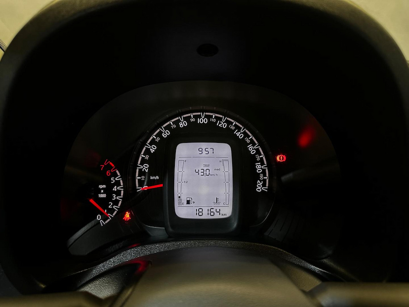 Foto do veículo FIAT MOBI  TREKKING 1.0 MT 2023 18.080 KM 62.900,00