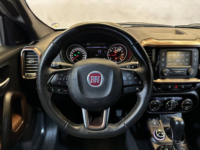 Foto do veículo FIAT TORO  RANCH AT D4 2019 47.060 KM 119.900,00