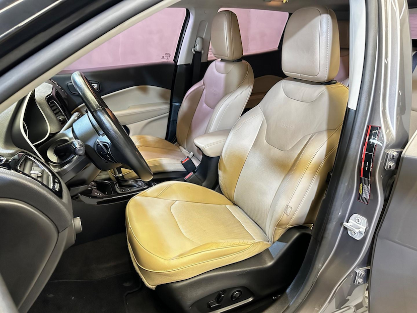 Foto do veículo JEEP COMPASS  LIMITED D 2019 38.152 KM 124.900,00