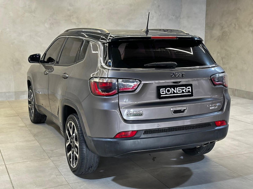 Foto do veículo JEEP COMPASS  LIMITED D 2019 38.152 KM 124.900,00