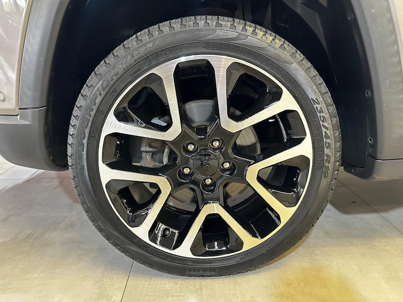 Foto do veículo JEEP COMPASS  LIMITED D 2019 38.152 KM 124.900,00
